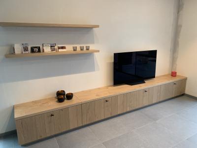 TV wand